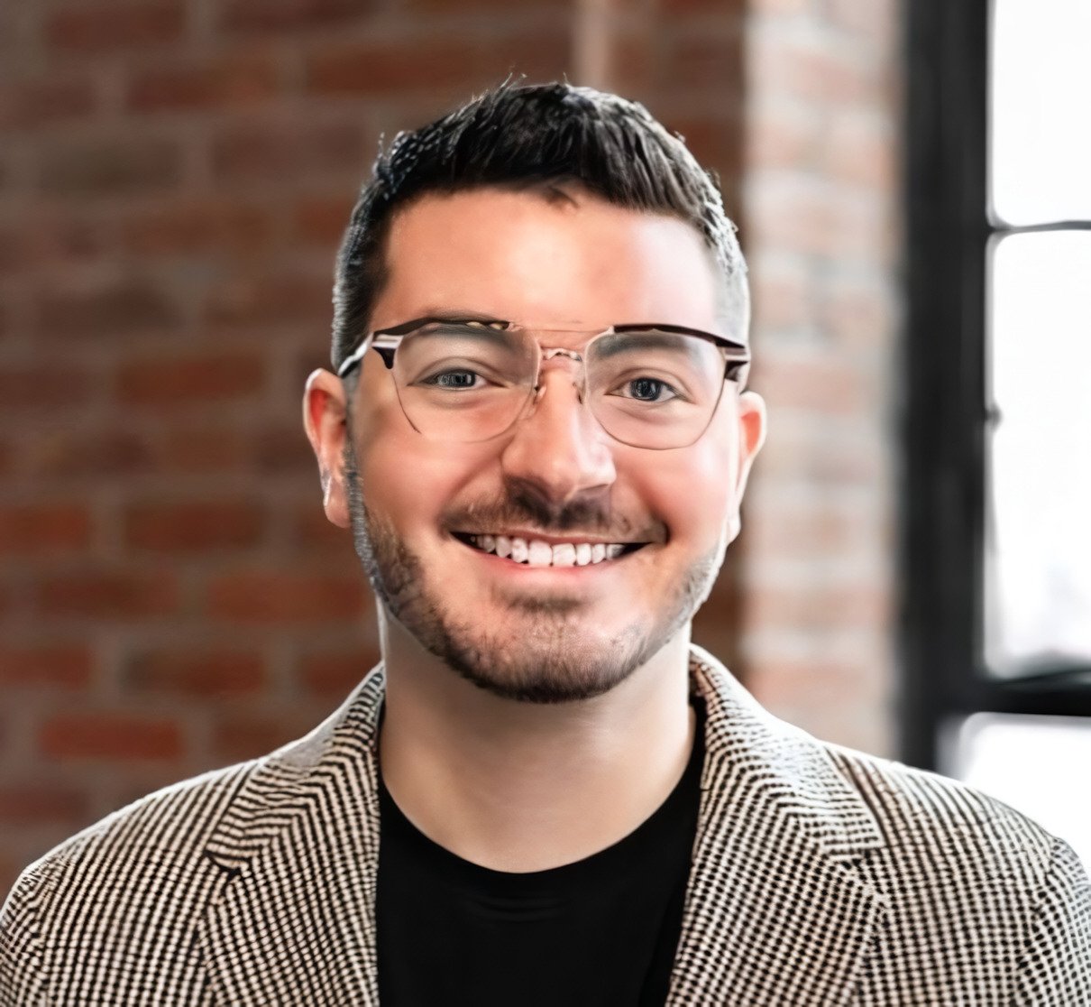 Andrew Mascieri Real Estate Agent Headshot