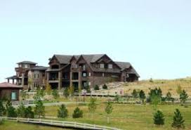 Meet Your Neighbors: A Look at the Community in Highlands Ranch, CO
