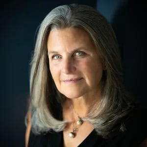 Connect with Laurel 