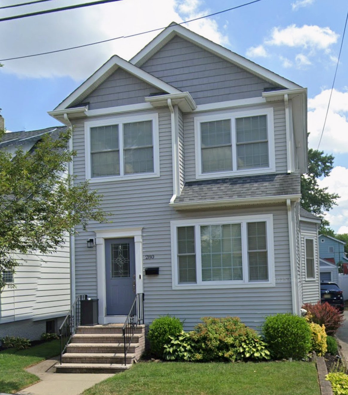 280 Lyndhust Ave