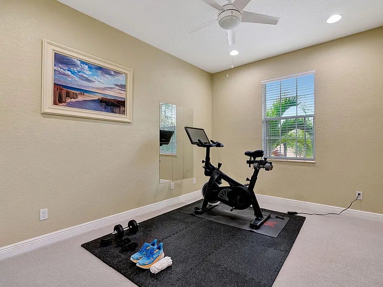 5030 Dulce Ct