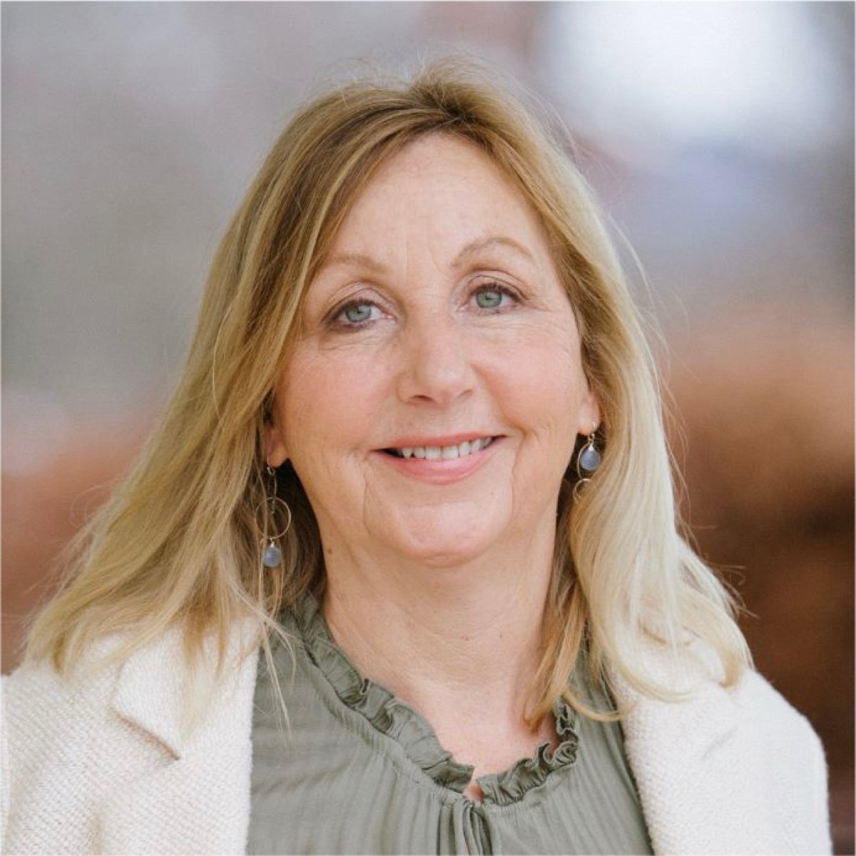 Julie Holbrook