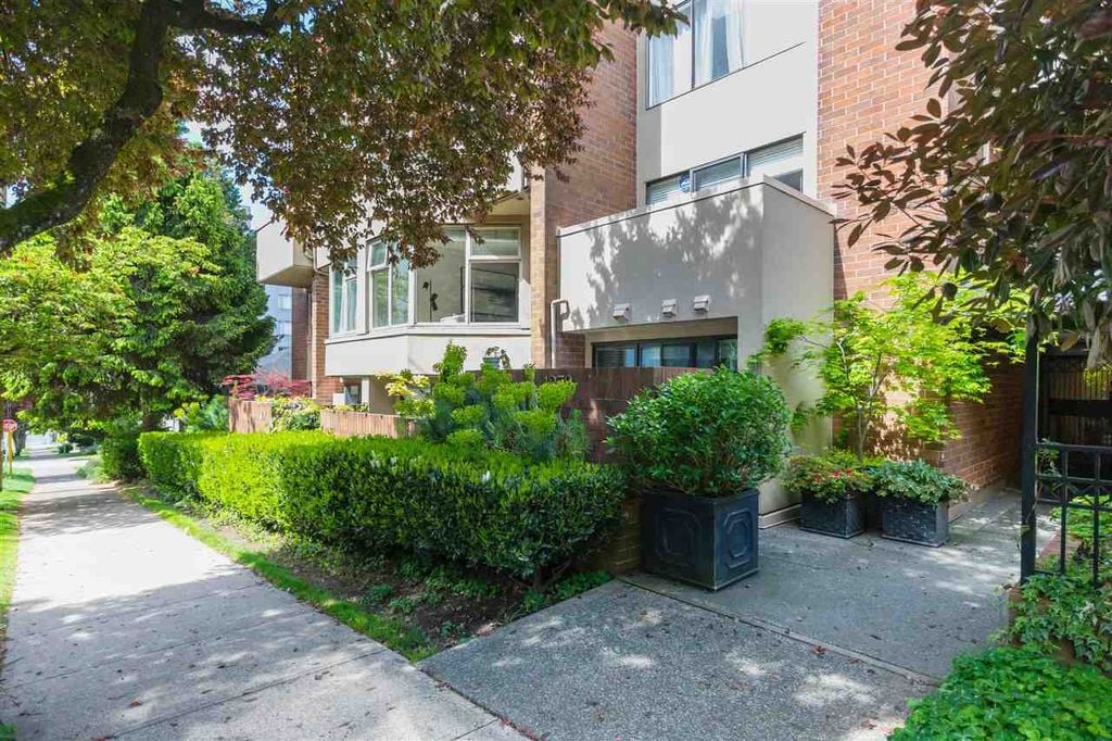 1279 Nicola St #101