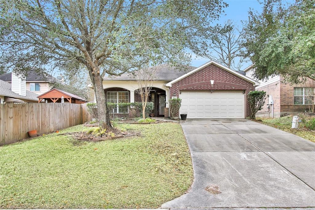 913 Summer Wood Blvd