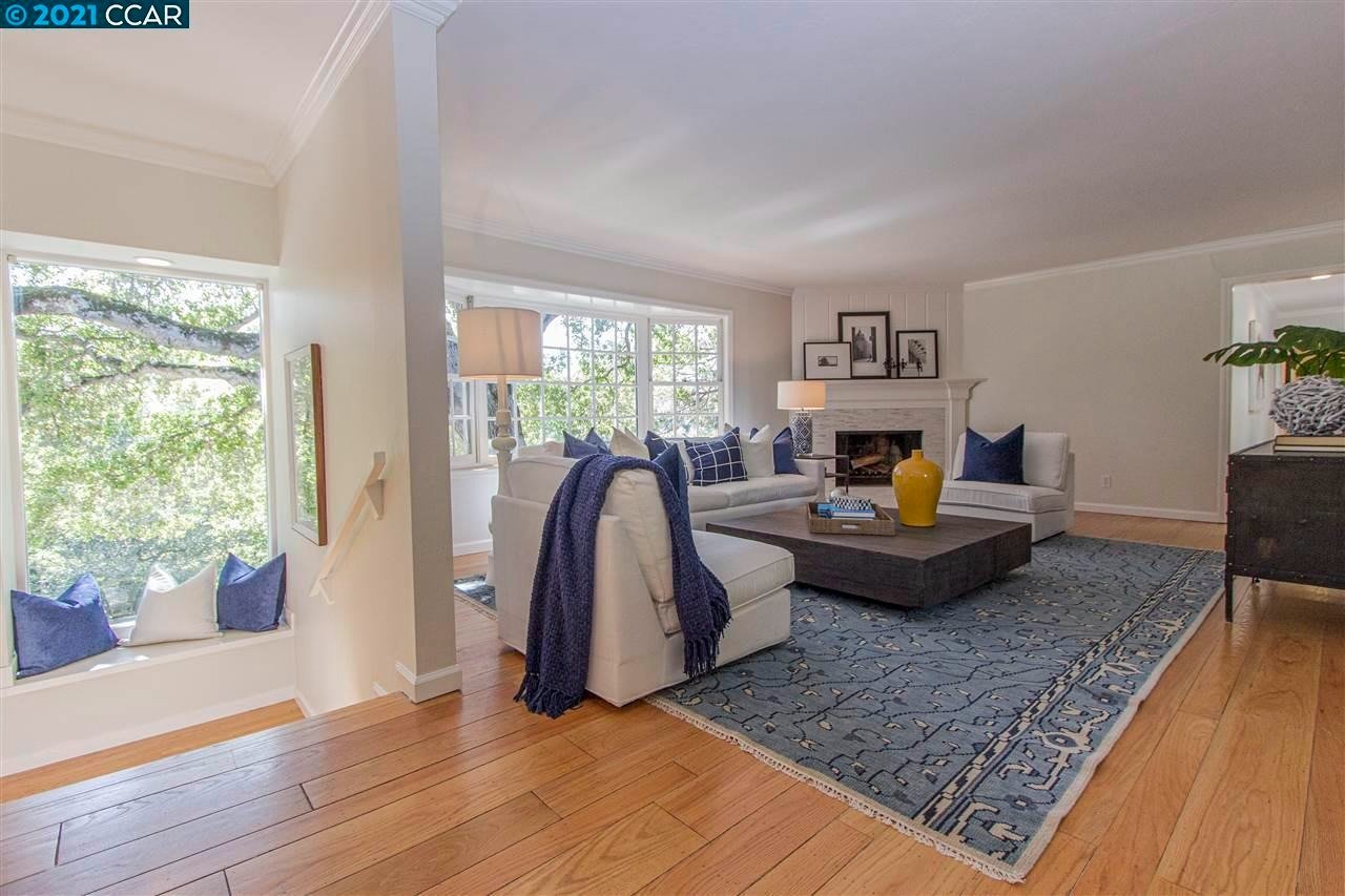 14 Scenic Ct