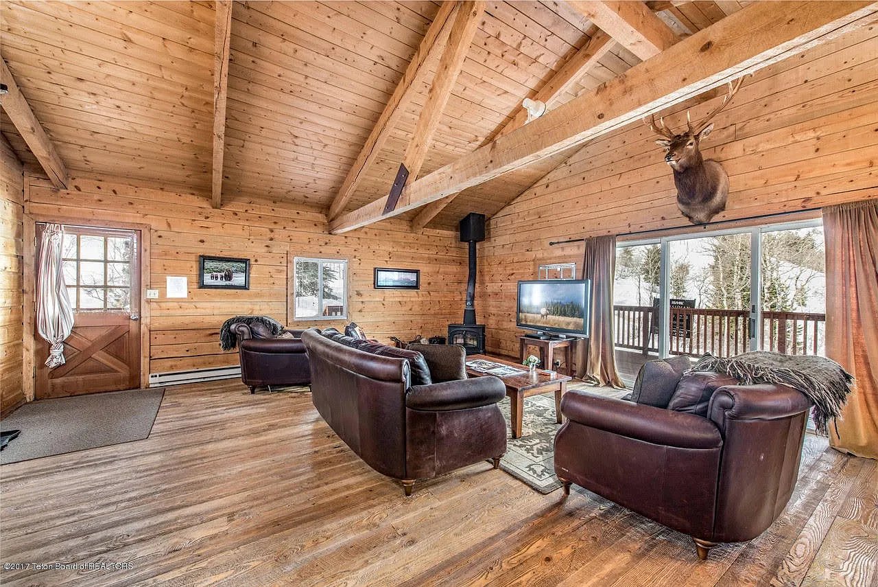 500 W Saddle Butte Dr