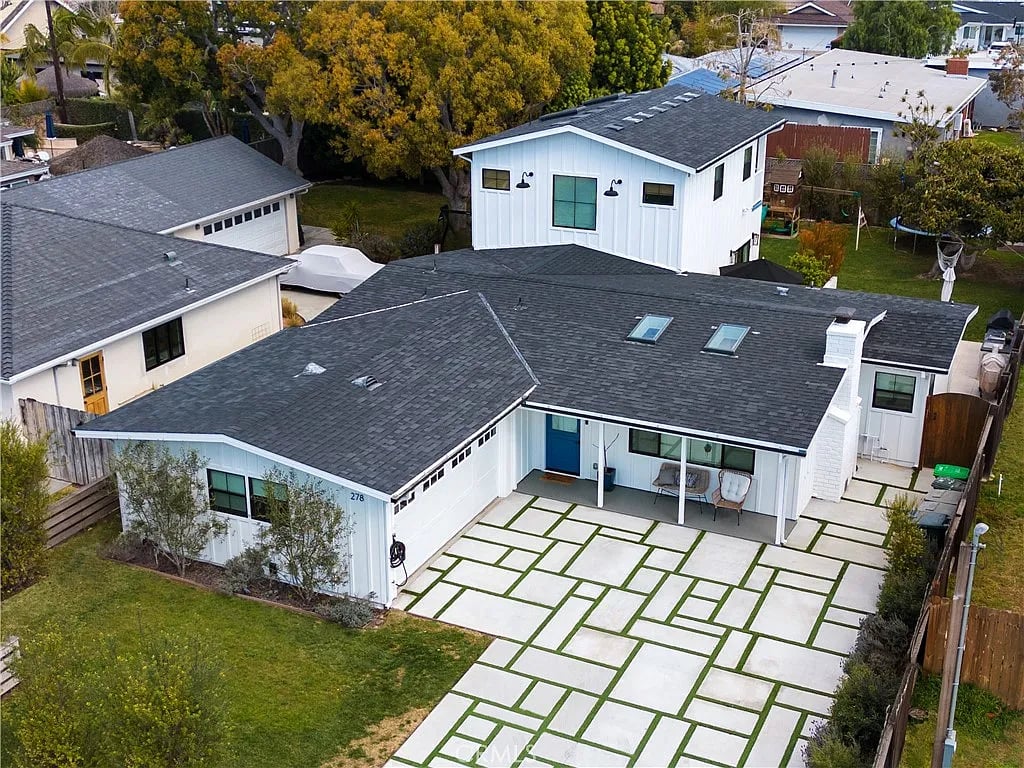 278 Virginia Pl costa mesa, CA 92627