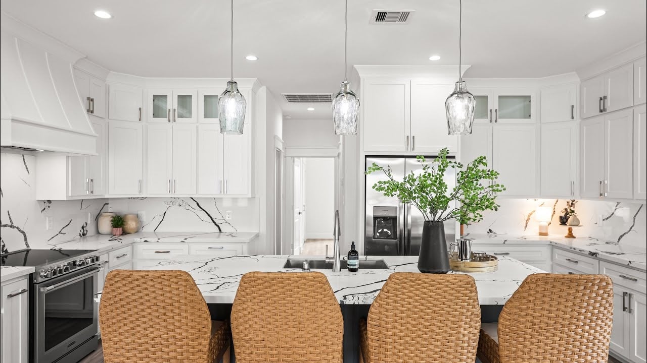 Luxury Canal-Front Living in Sea Isle | A Waterfront Paradise in Galveston!