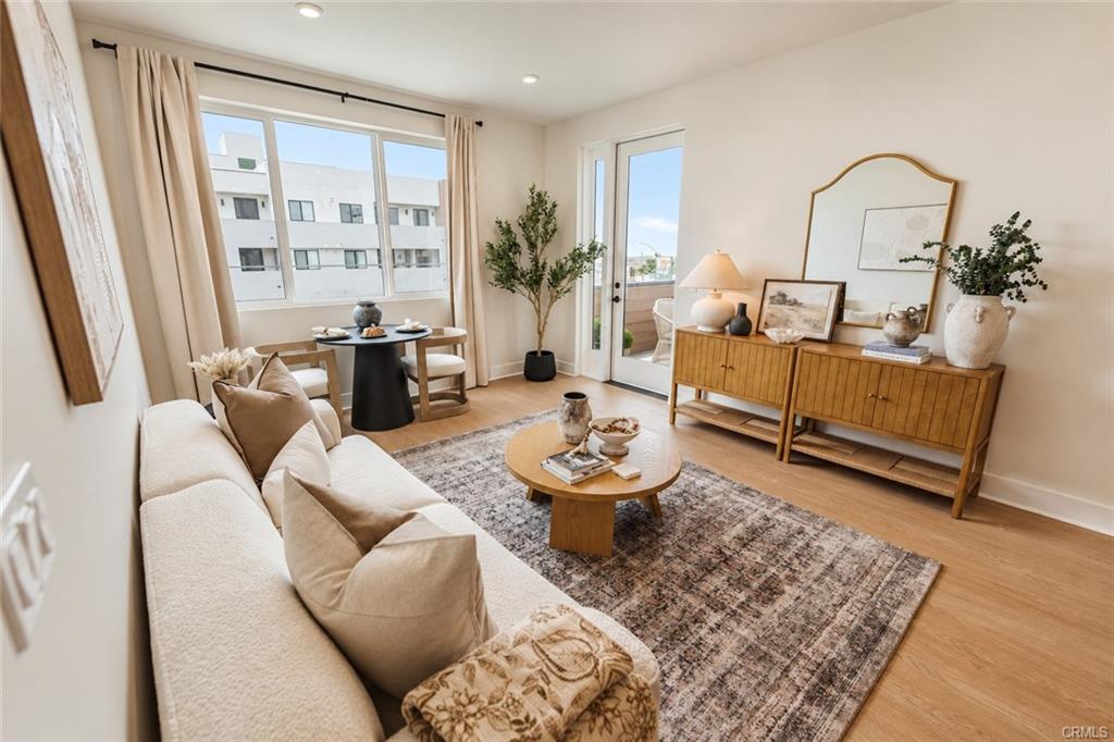 451 Grand Avenue W #322