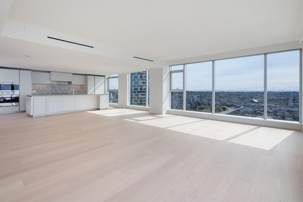 889 Pacific St, #3801