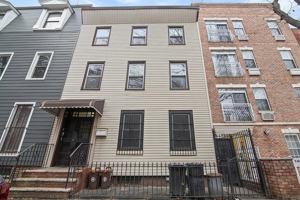 25 Irving Place #TH