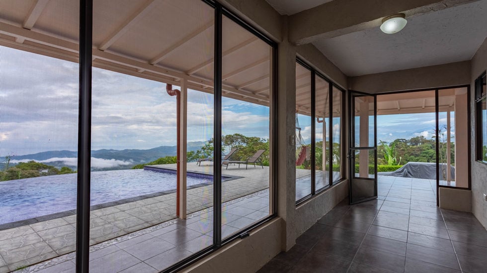 Reduced! Tinamastes Home with Panoramic Ocean and Mountain Views