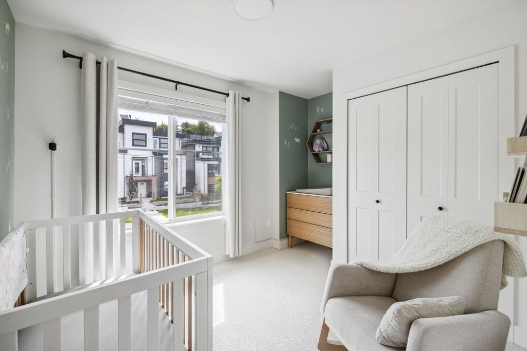 23183 136 Ave, #8