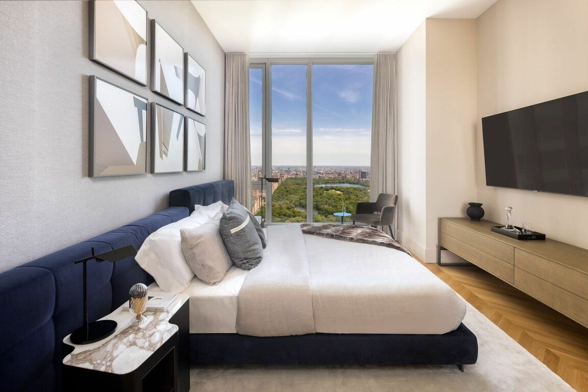 217 West 57th Street, #60N