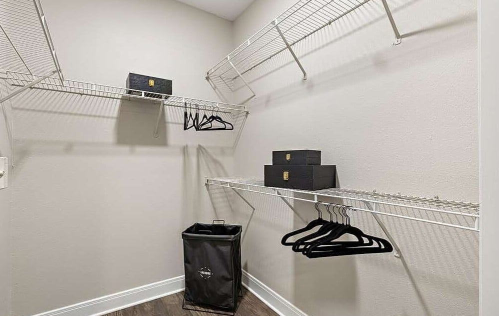 Wonderful 1/1 NW of downtown Austin