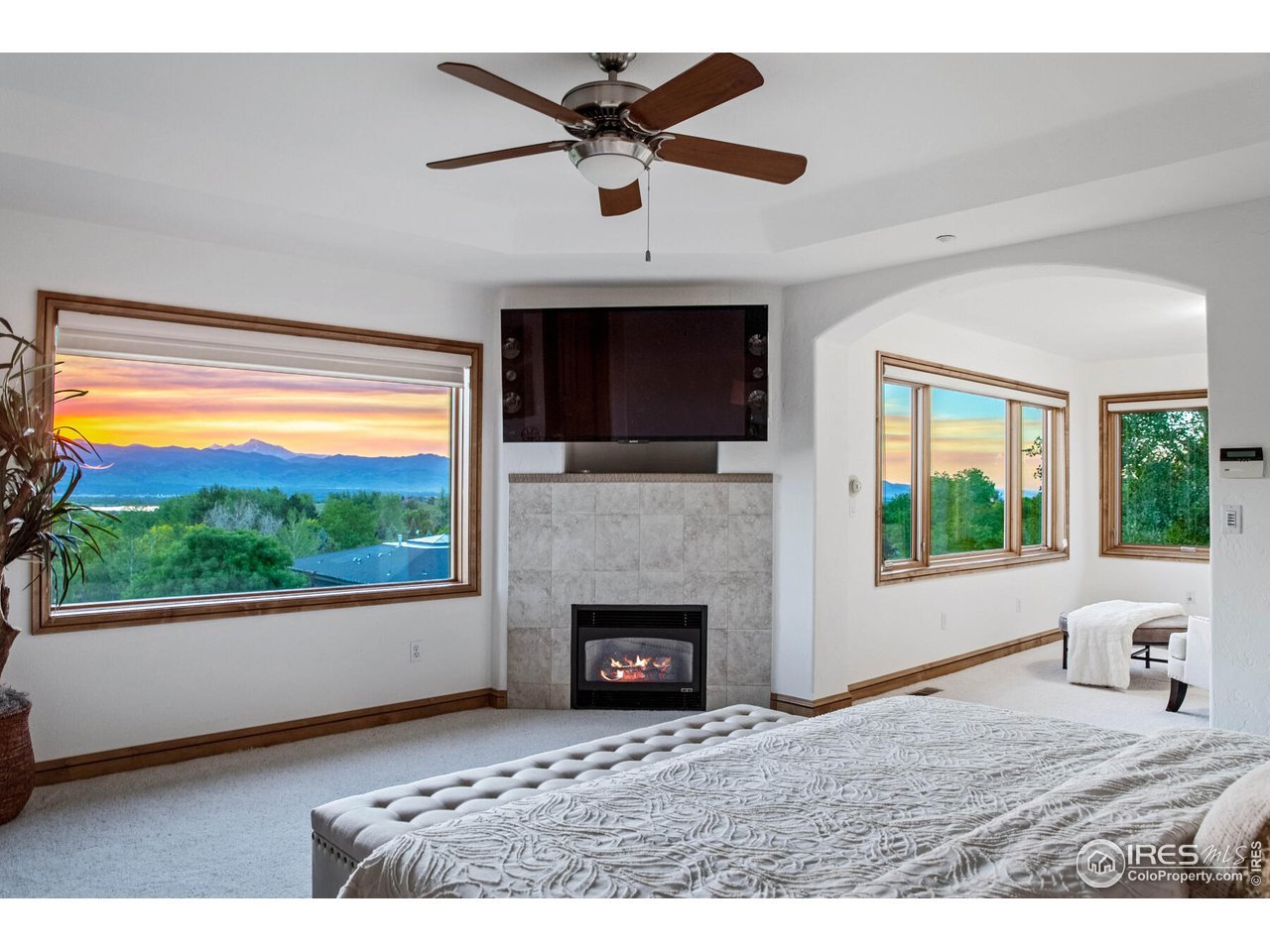 255 Barcelona Dr