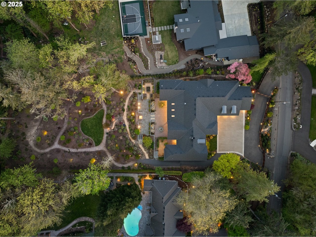 13231 SW Iron Mountain Blvd