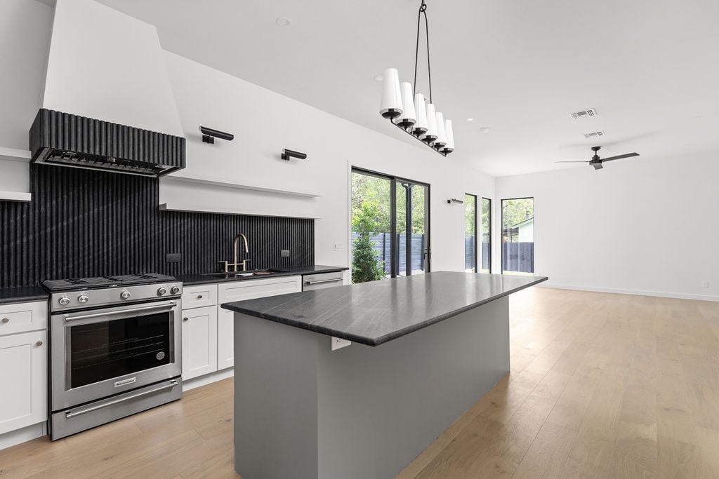 501 E 50th Street