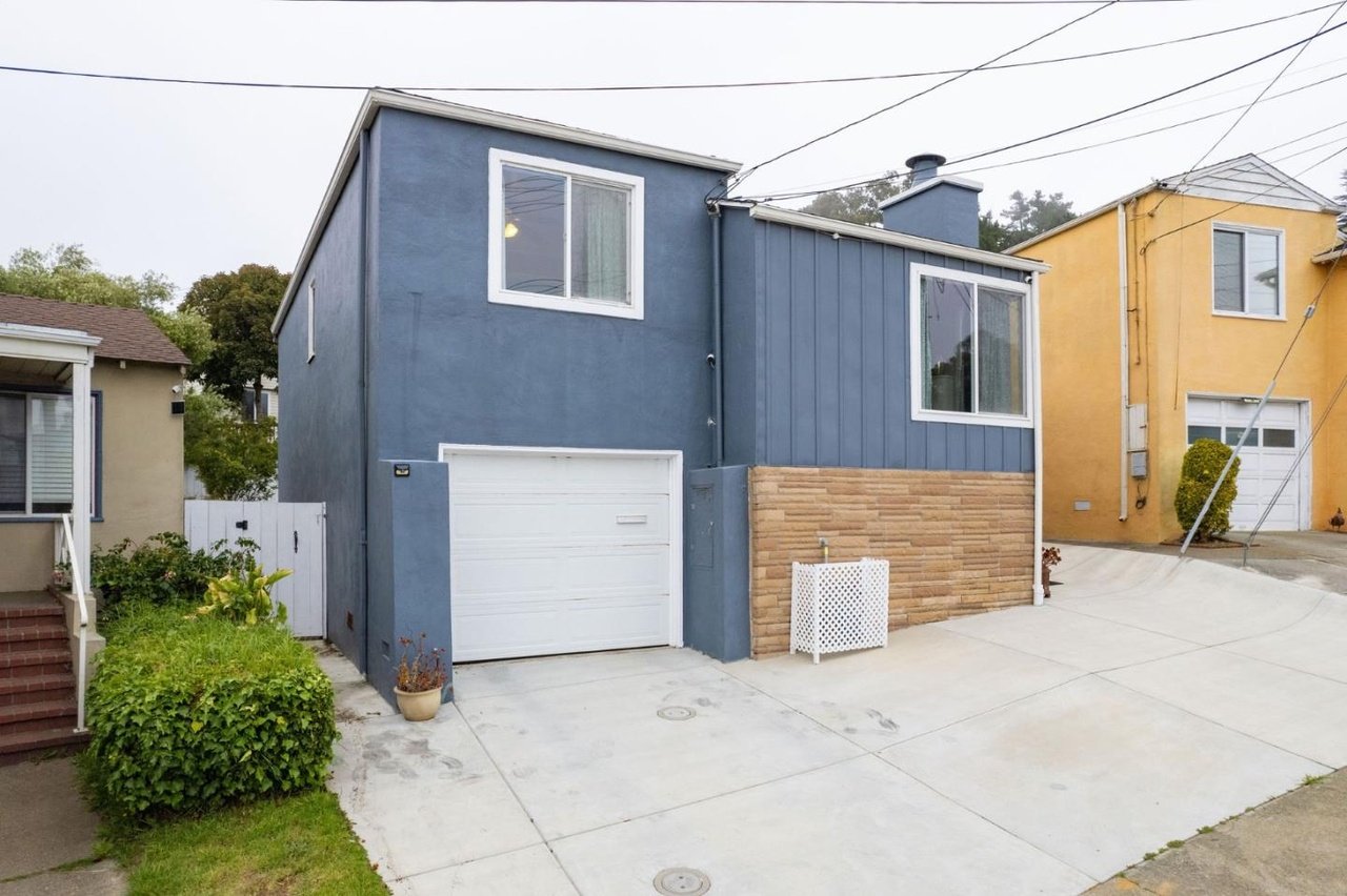 21 Muirwood Dr