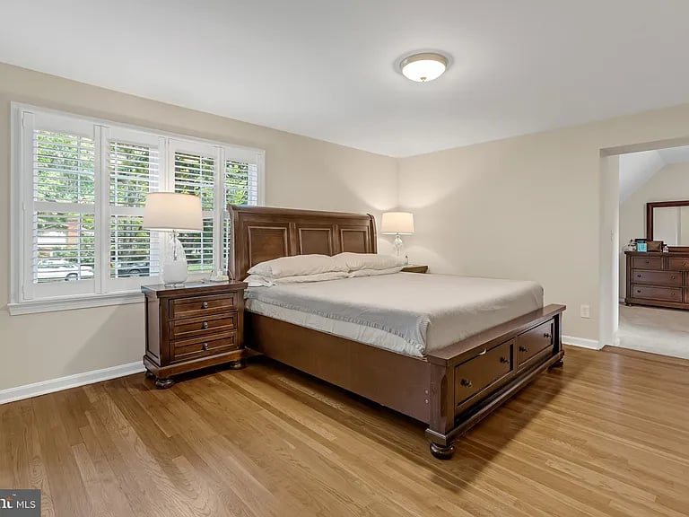 3324 Parkside Ter