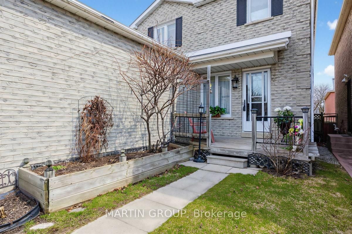 1529 Beechlawn Dr