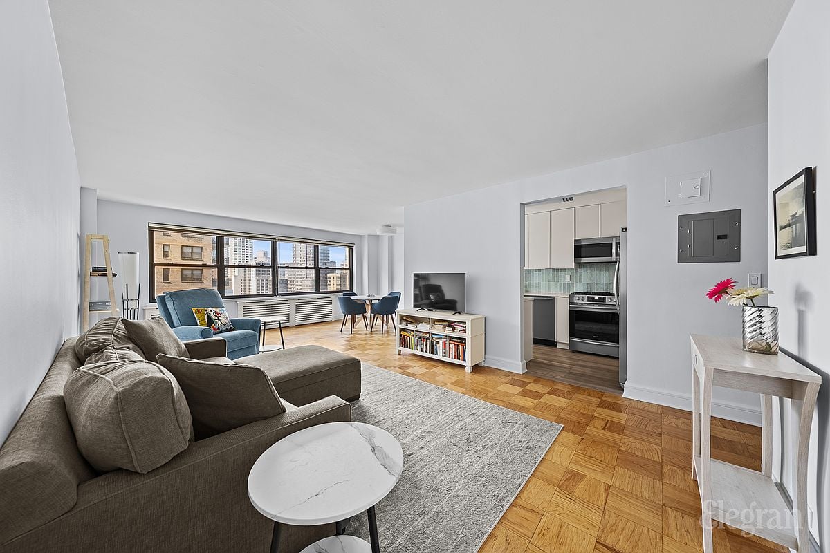 205 West End Avenue
