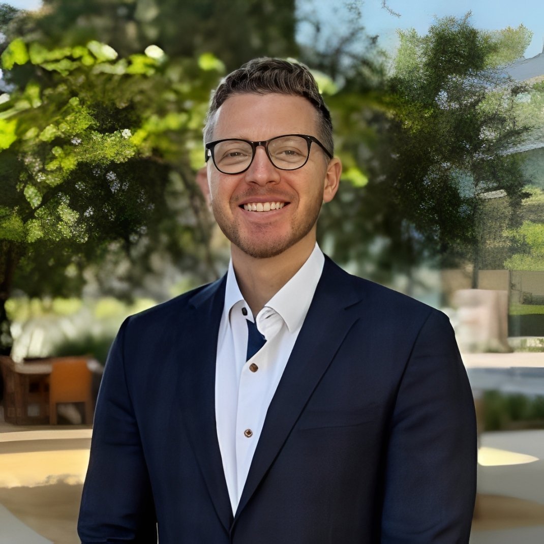 MJ Cootsona Newport Beach, CA Real Estate Agent Headshot