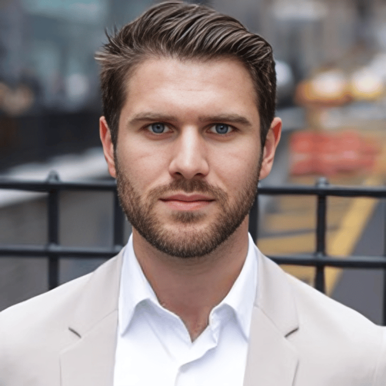 Ben Barel New York Real Estate Agent Headshot