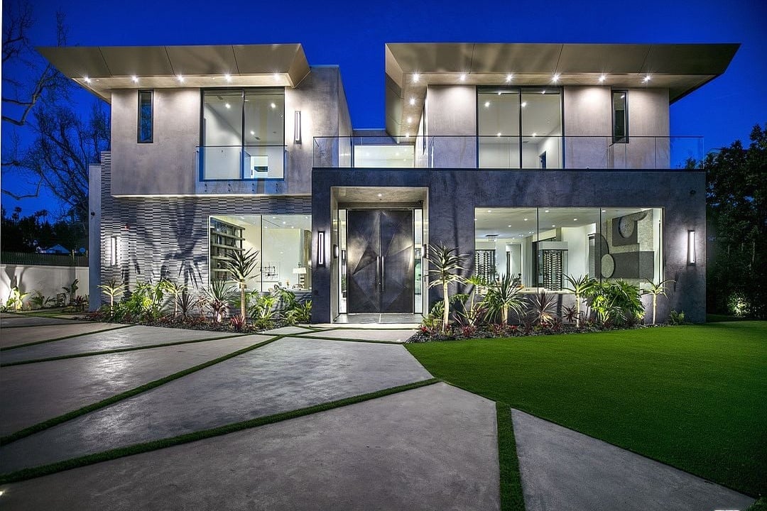 Cascade Golden, N Beverly Dr, 90210