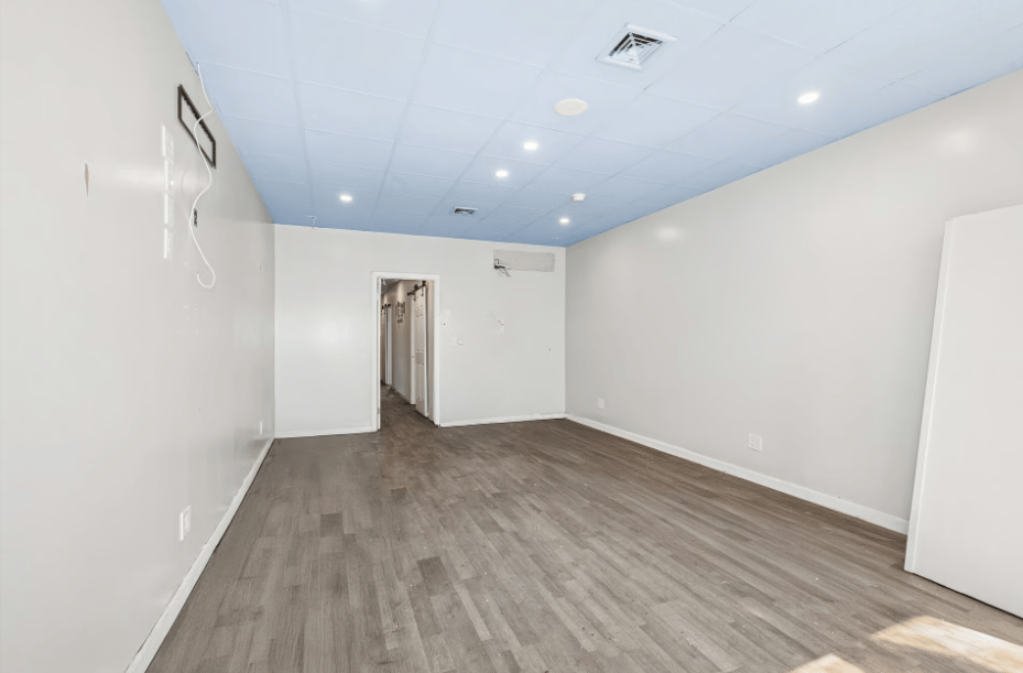 83-29 Broadway- Retail Building