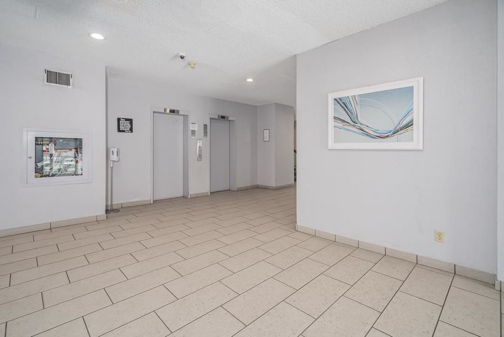 9280 Salish Ct, #301