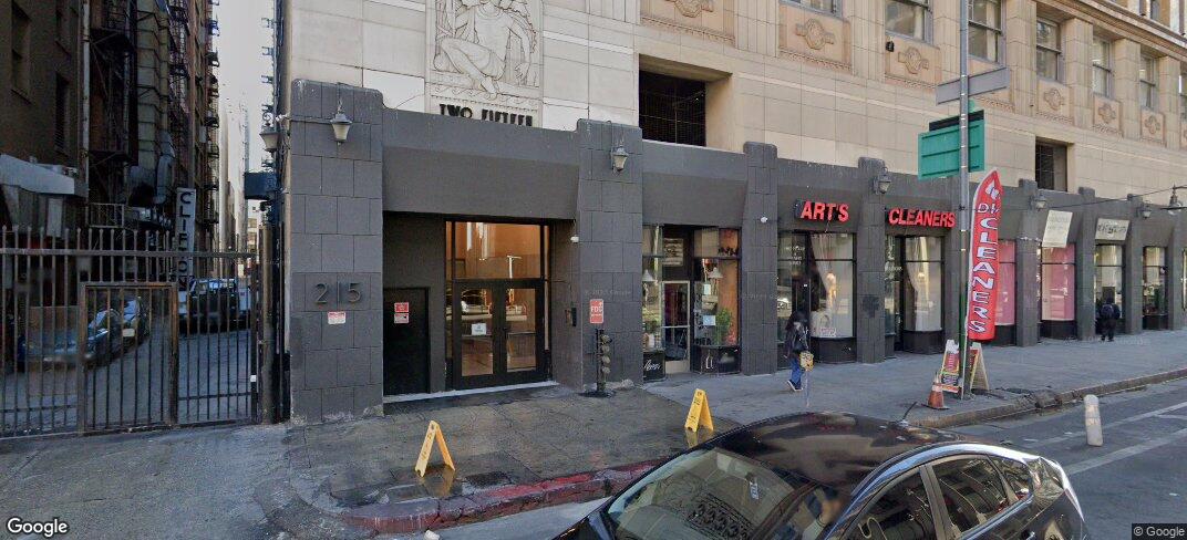 215 W 7th St #1311