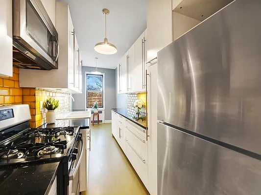 657 East 26th Street #5R