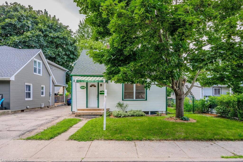 114 Oakwood Avenue