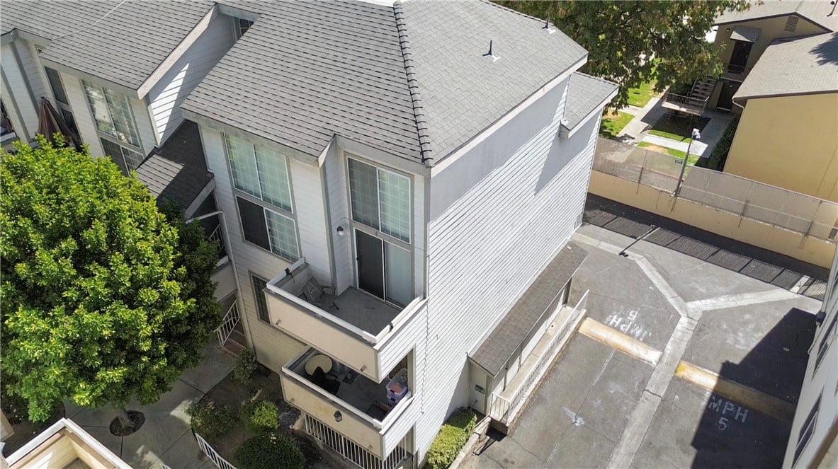 11150 Glenoaks Blvd #97