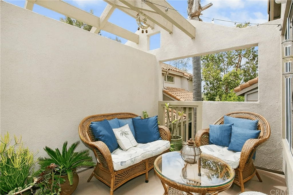 9 Silver Glade Dr #233