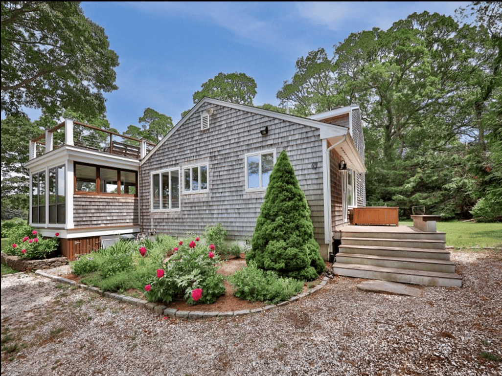 69 Brush Pond Road