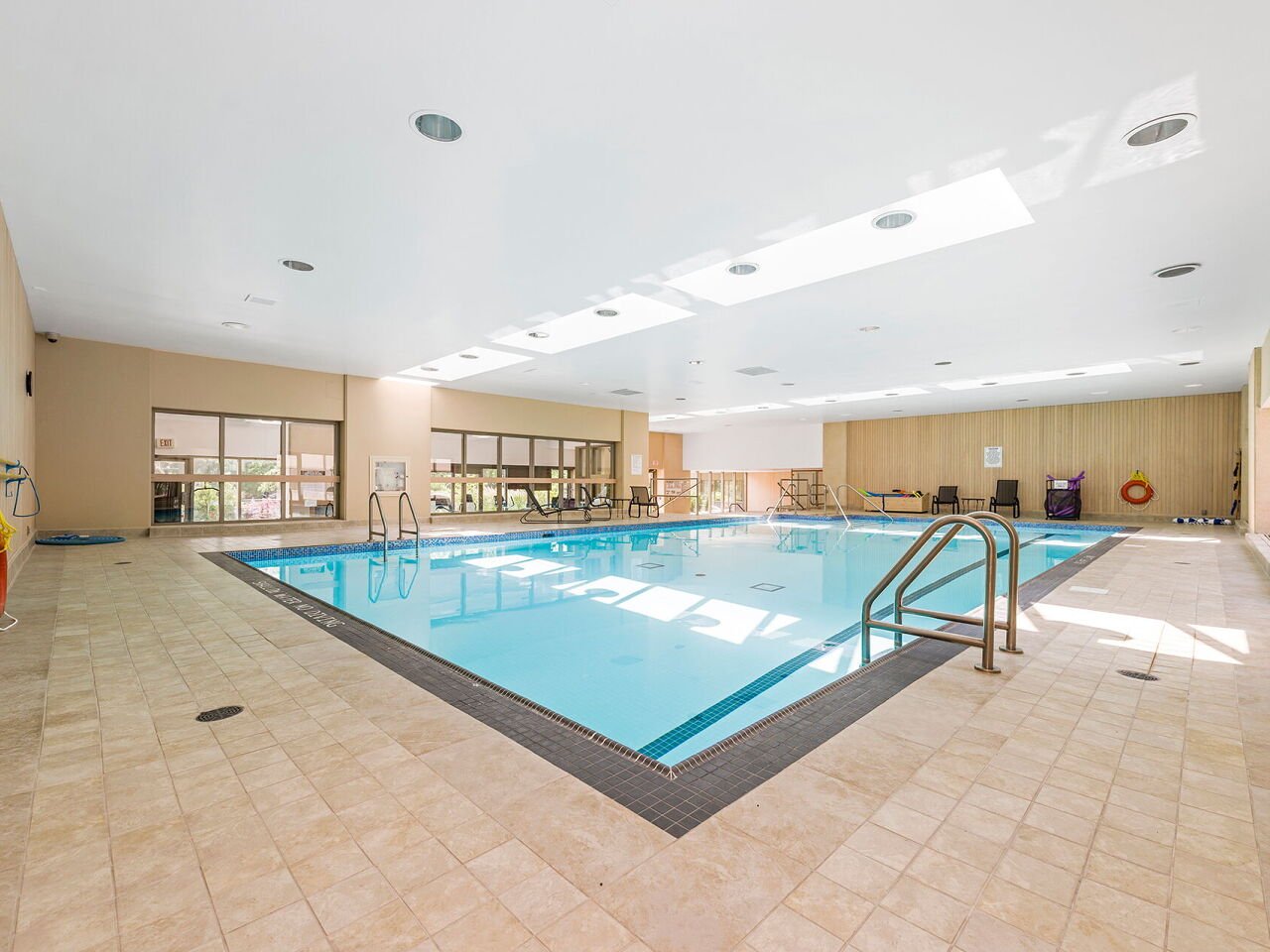 63 St Clair Ave W Unit: 1701