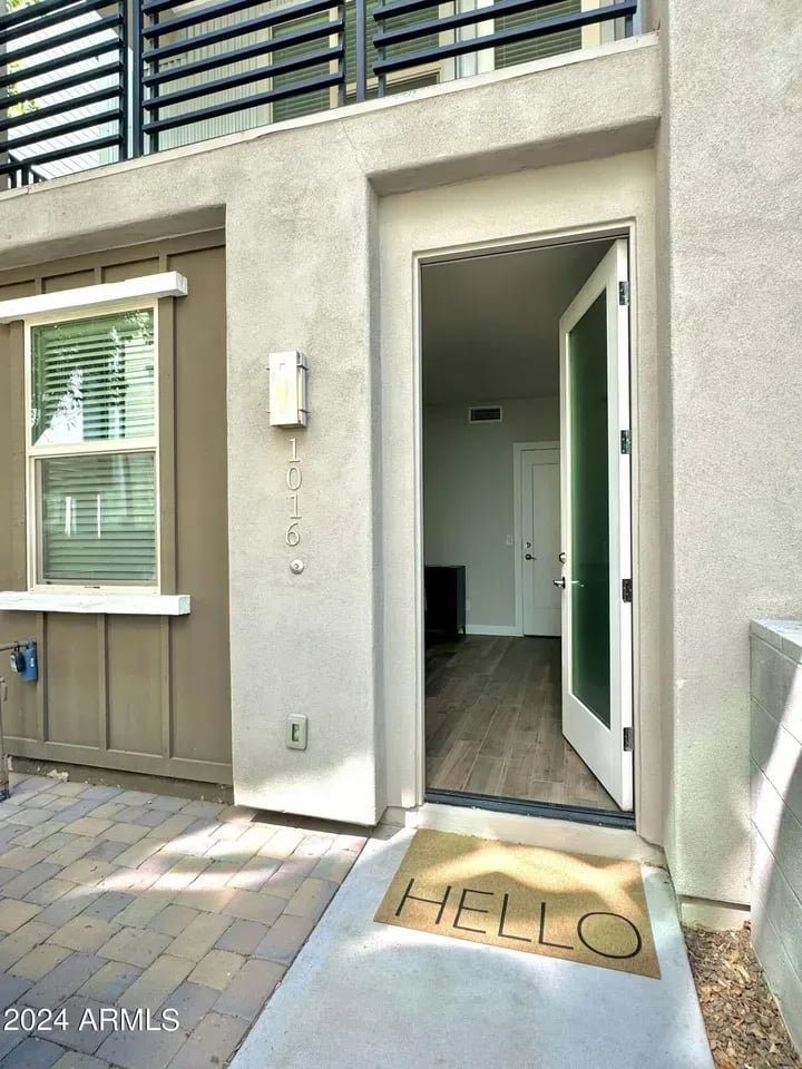 1106 E WEBER Dr #1016