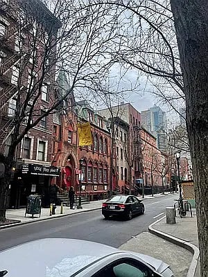 420 West 46th St #A1