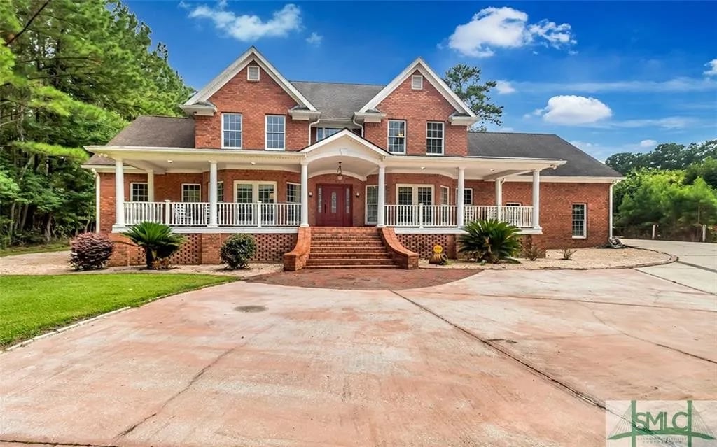 11 Shore Rd