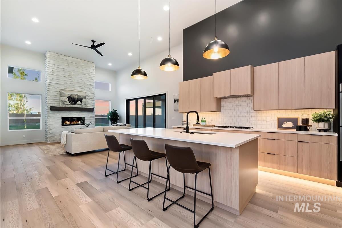 Exceptional New Build in the Star Foothills
