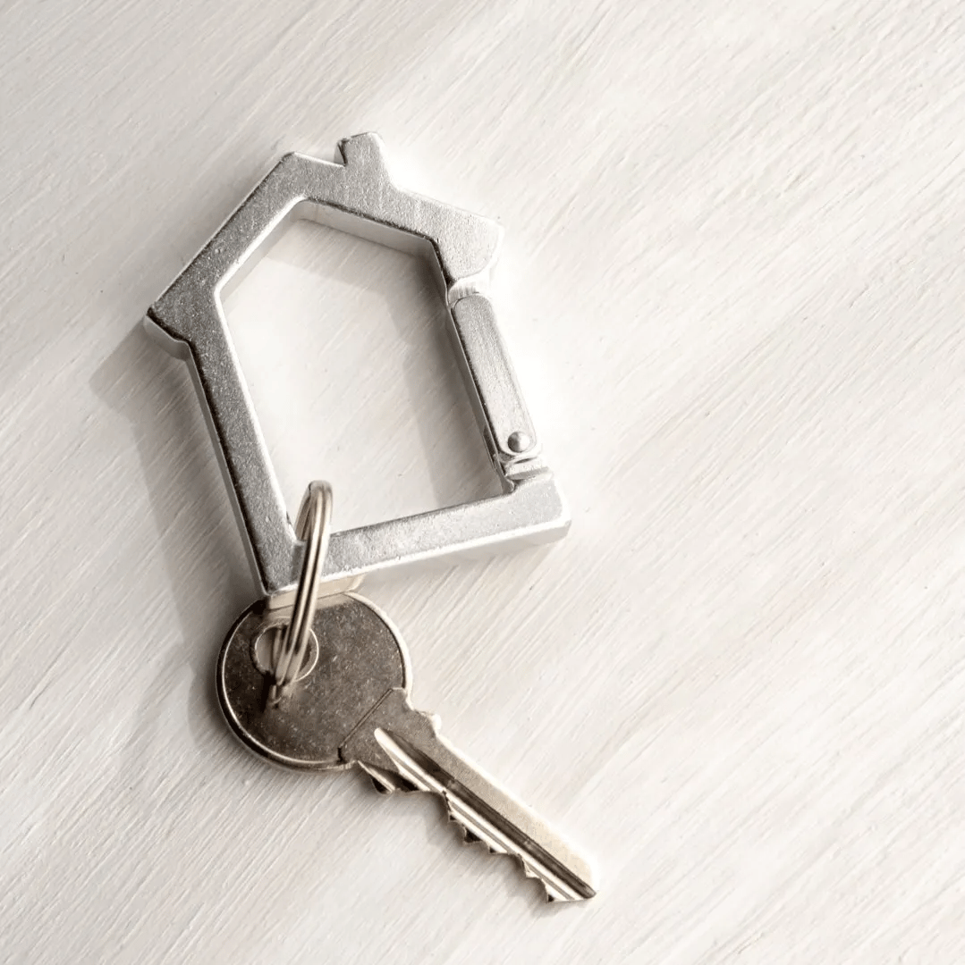 Top Reasons Why Homes Sit On The Market Without Selling