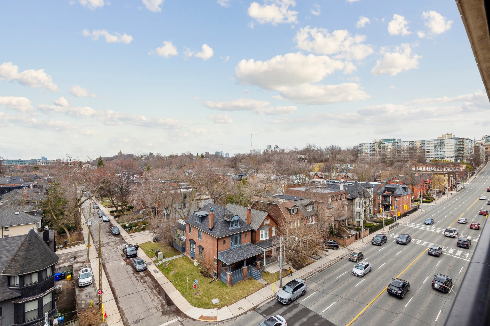 285 Avenue Road #601
