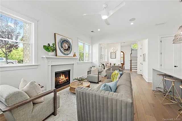 435 Beaumont Ave