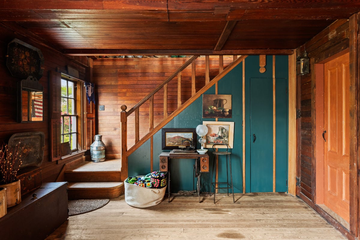 19 Pleasant Street - Moors End