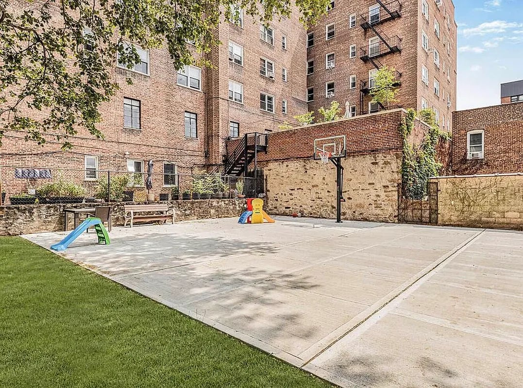 3636 Fieldston Rd #5B