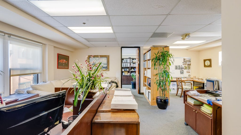 1469 Pacific Ave | 16,493 Light Manufacturing Warehouse