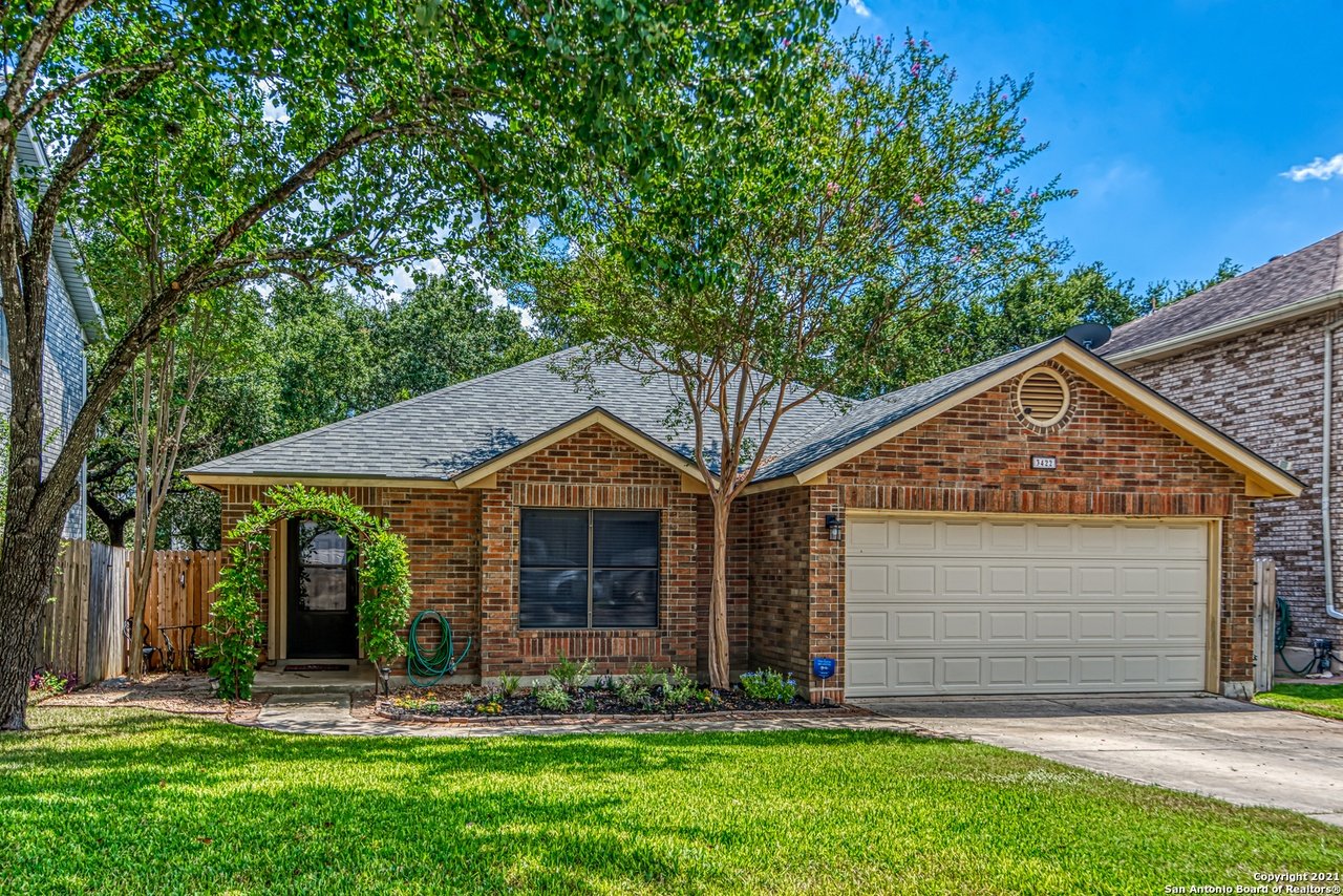 3422 Maitland
