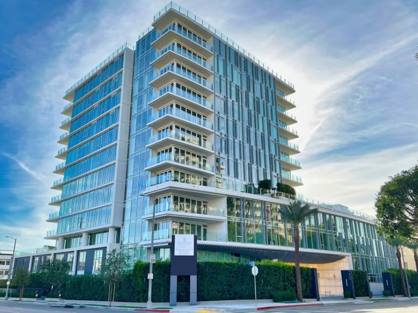 Four Seasons Private Residences